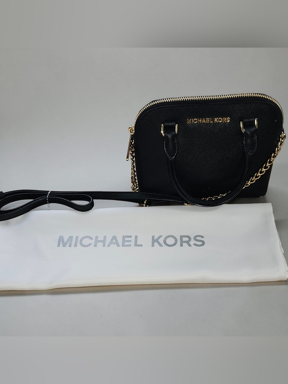 Michael Kors Black Saffiano Mini Dome Satchel Crossbody Gold Chain - Picture 2 of 13